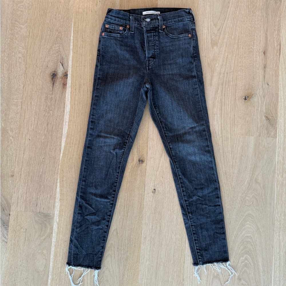 Levi’s Wedgie Skinny Jeans - 26 Black